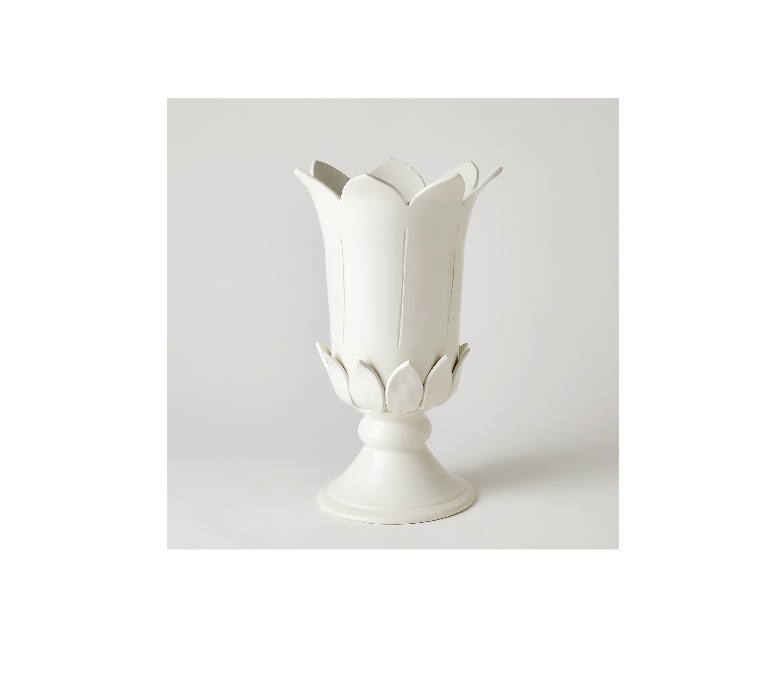 BLOSSOM VASE-MATTE WHITE-LG