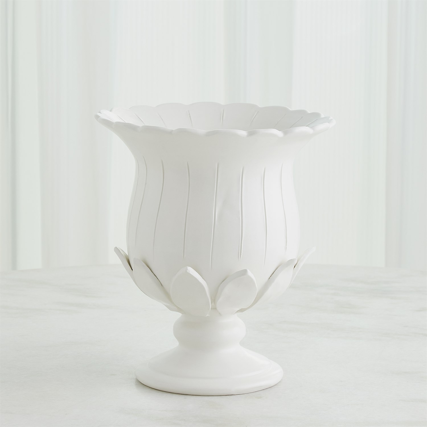 BLOSSOM VASE-MATTE WHITE-SM