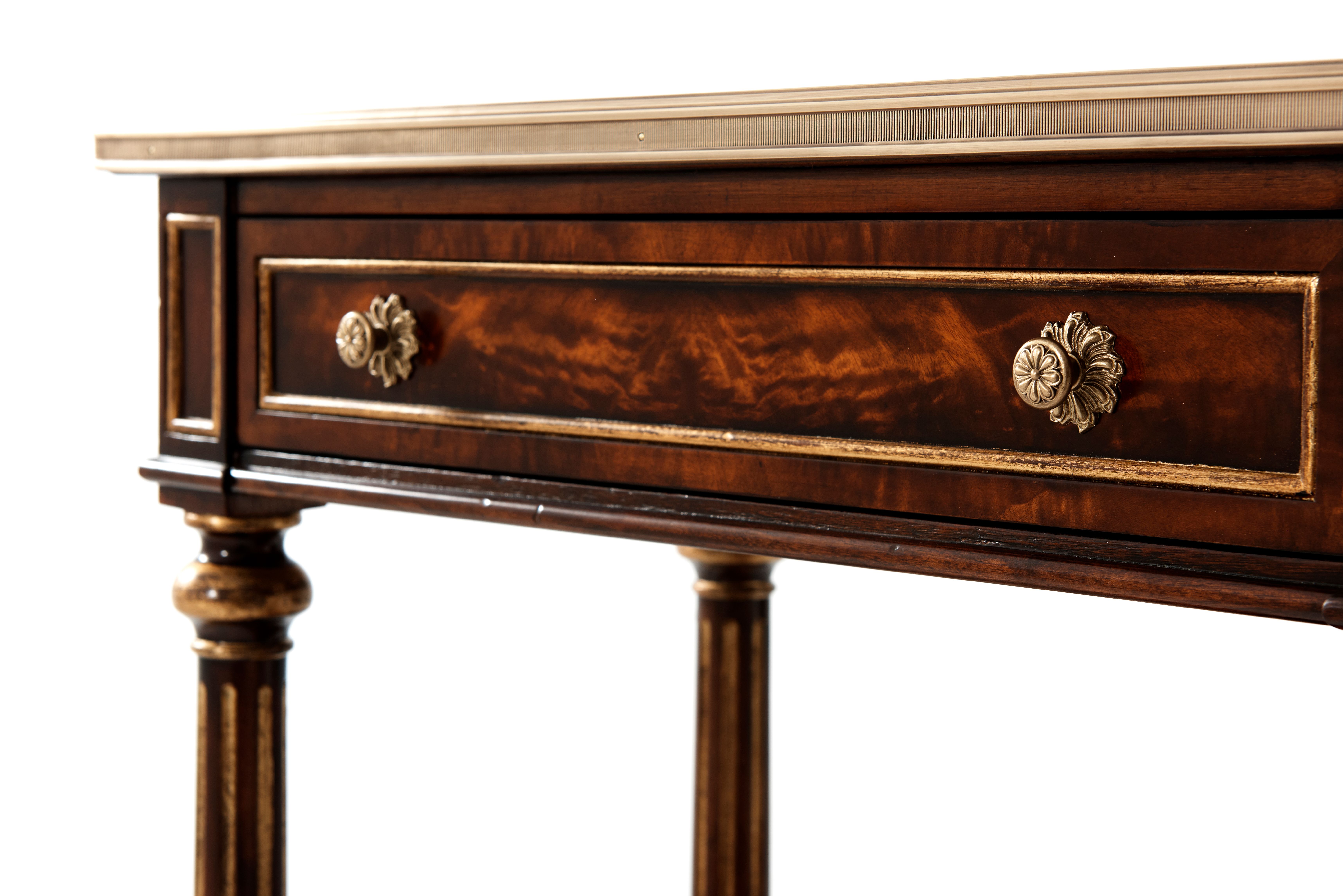 THE GEORGIAN THREE TIER CONSOLE TABLE