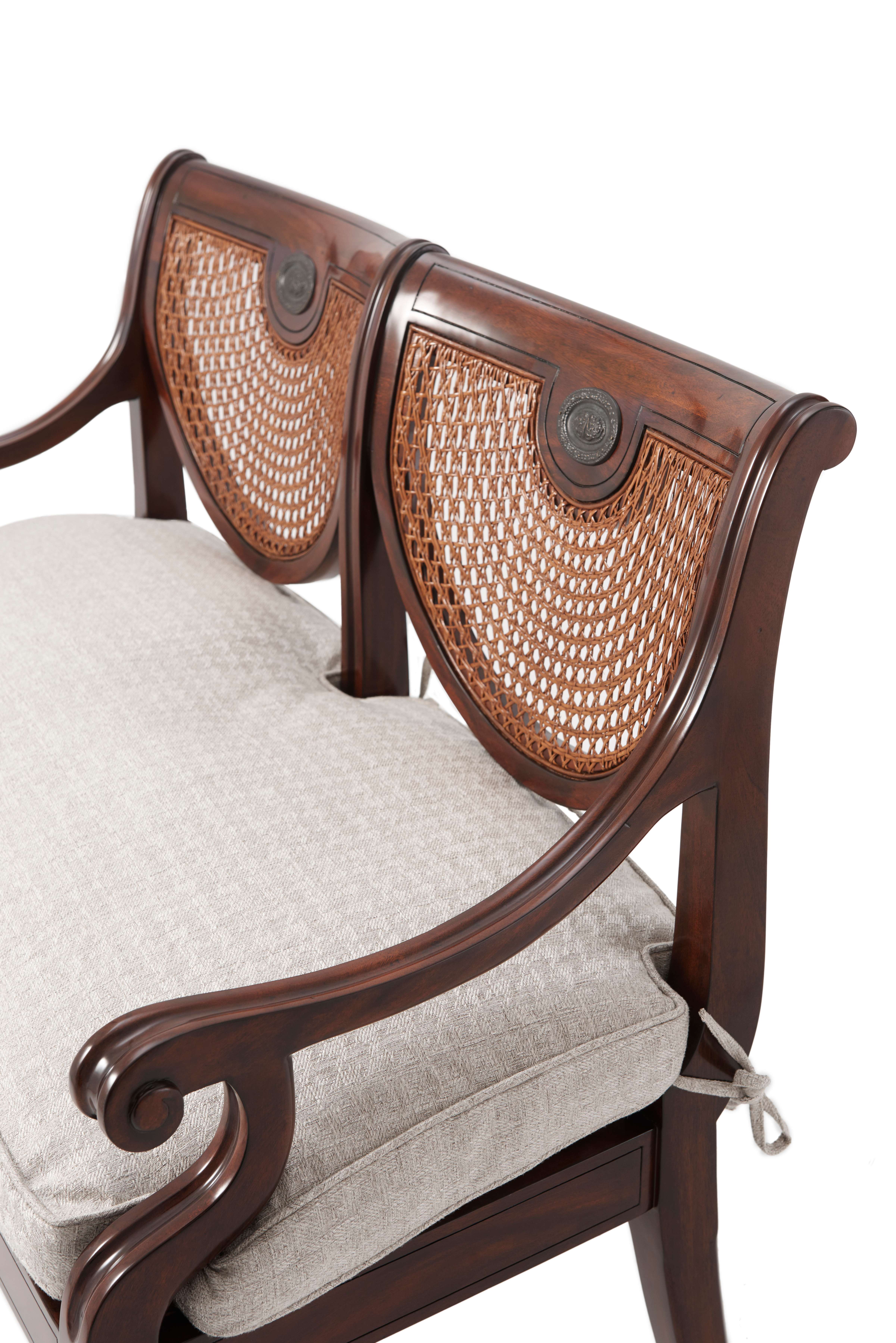 REGENCY REFINEMENT SETTEE